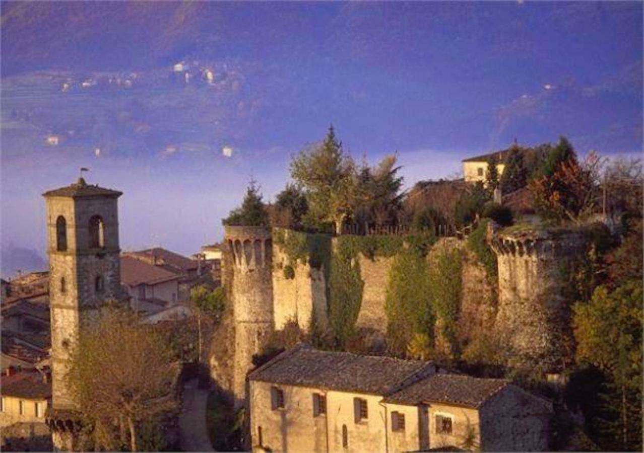 Appartement Monnalisa à Castiglione di Garfagnana Extérieur photo